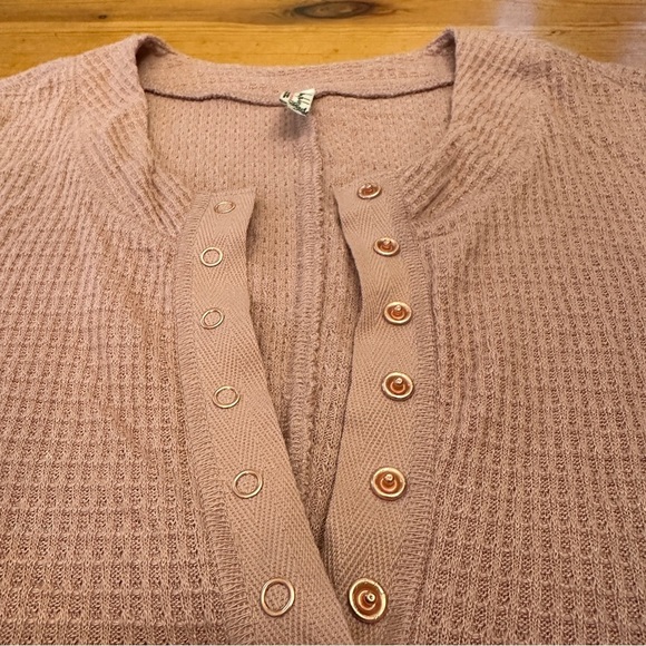 New Free People intimately thermal laying long sleeve Women's L Rose - Picture 9 of 9
